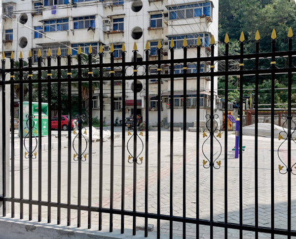 十堰鐵藝護(hù)欄的維護(hù)常識(shí)是什么？